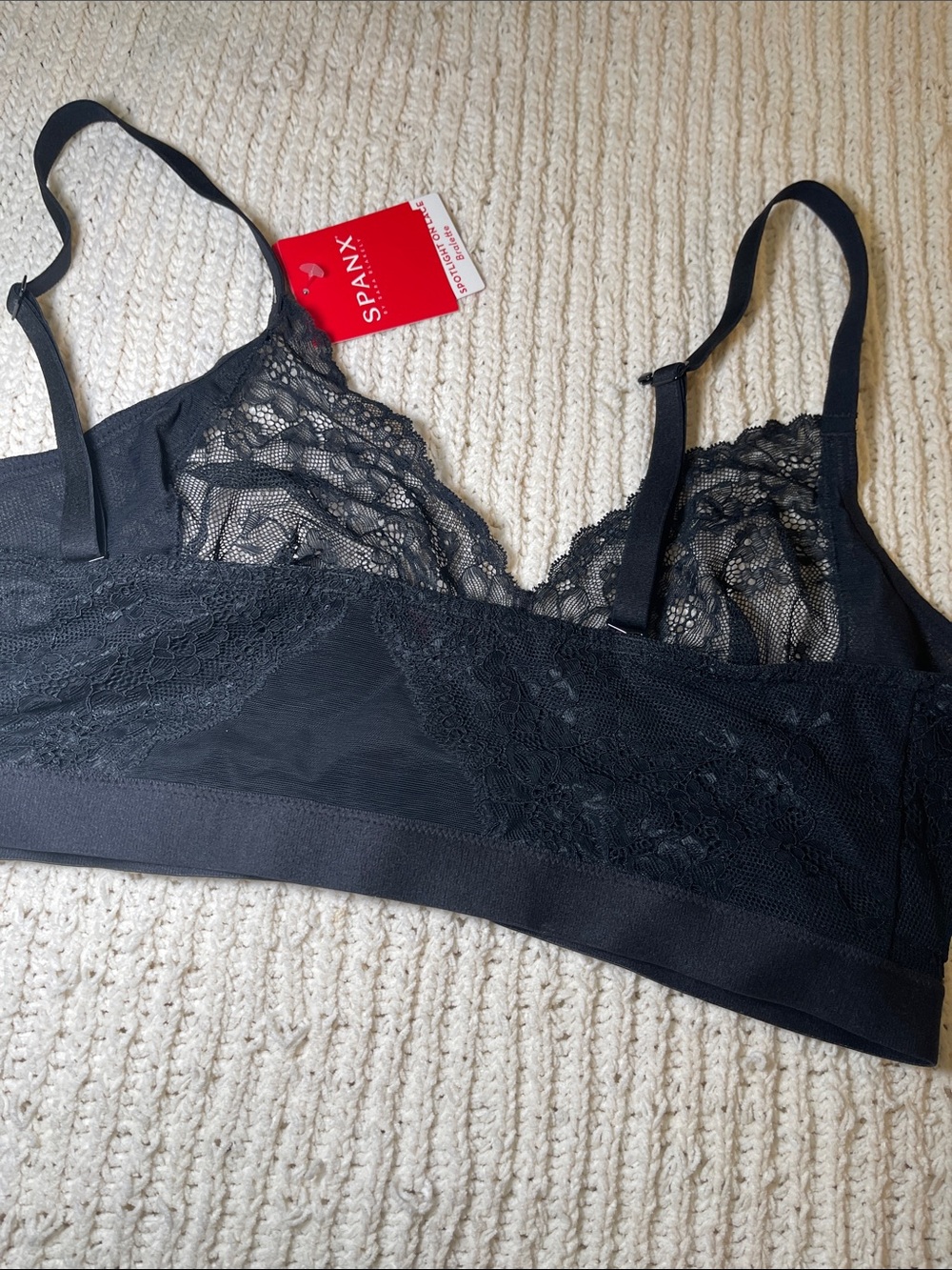 SPANX Black Lace Wireless Bralette - Picture 8 of 8